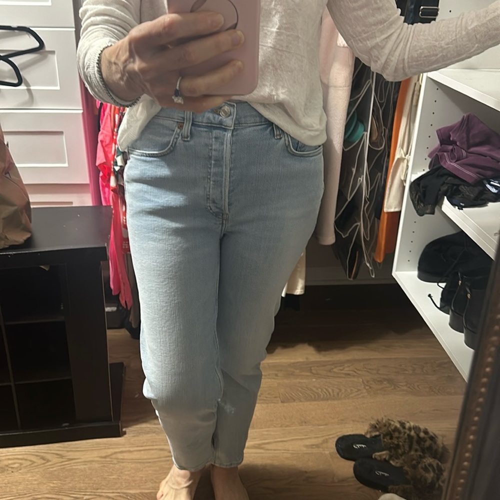 Stretchy light wash